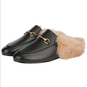 Gorgeous -leather mules with rabbit lining size 41